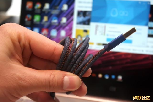 牛仔數(shù)據(jù)線，綠聯(lián)牛仔數(shù)據(jù)線