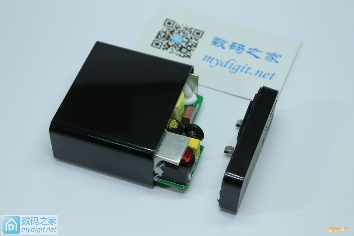 UGREEN綠聯(lián)-品質(zhì)新體驗(yàn),數(shù)碼選綠聯(lián)