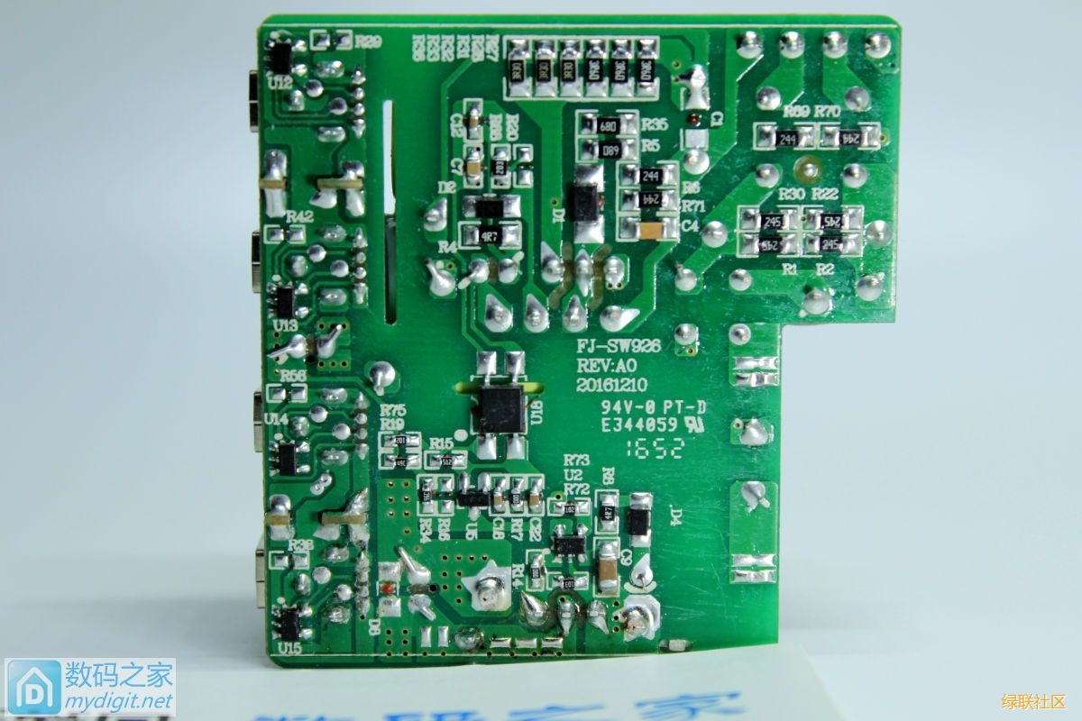 UGREEN綠聯(lián)-品質(zhì)新體驗(yàn),數(shù)碼選綠聯(lián)