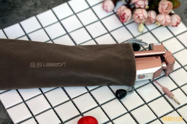 美顏?zhàn)耘臈U包裝