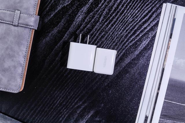 綠聯(lián)30W氮化鎵充電器評(píng)測(cè)：這或許是iPhone13Pro的最佳搭檔